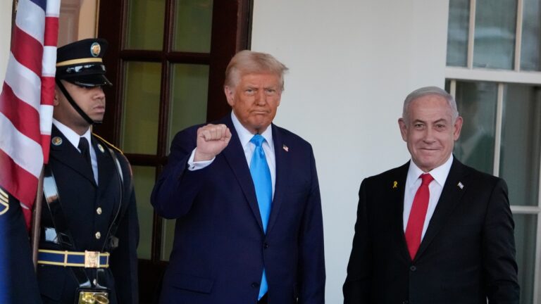 Axios: Ο Τραμπ θα πιέσει τον Νετανιάχου να υπογράψει ειρήνη για τη Γάζα, αλλιώς είναι πιθανή η ρήξη με το Ισραήλ