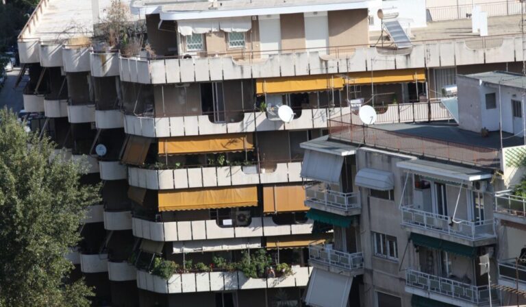 Έρχεται κύμα πλειστηριασμών με συνοπτικές διαδικασίες από τους servicers