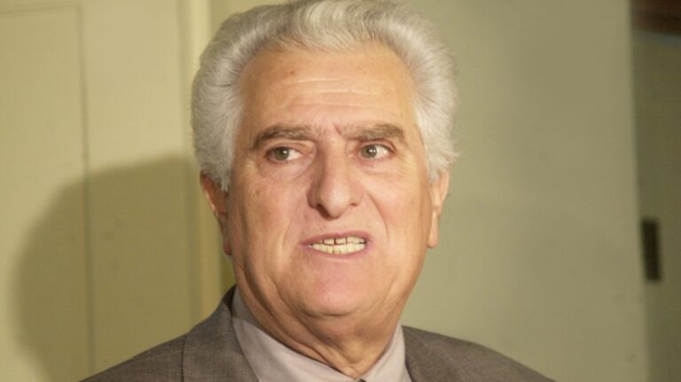 Έφυγε από τη ζωή ο πρώην βουλευτής Χανίων του ΠΑΣΟΚ Γιώργος Πρασιανάκης – Μια ζωή αφιερωμένη στη Δημοκρατία και την Κρήτη