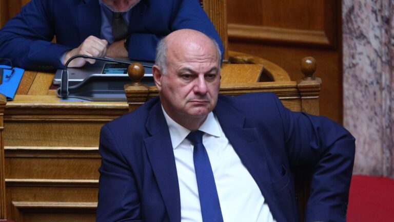 Τσιάρας: «Πείσματα» τα μπλόκα για τον Τσιάρα – Πετάει ξανά την μπάλα στους αγρότες