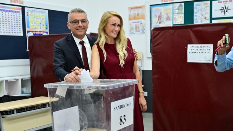 Έκπληξη στα Κατεχόμενα: Χάνει ο Τατάρ από τον Ερχιουρμάν – Πολέμιος της λύσης δύο κρατών στη Κύπρο ο διαφαινόμενος νικητής