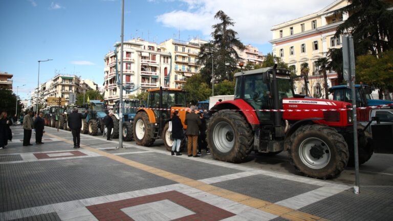 Δεν κάνουν πίσω οι αγρότες παρά την αύξηση επιστροφή του ΕΦΚ – Κινητοποιήσεις ακόμη και μέσα στις γιορτές