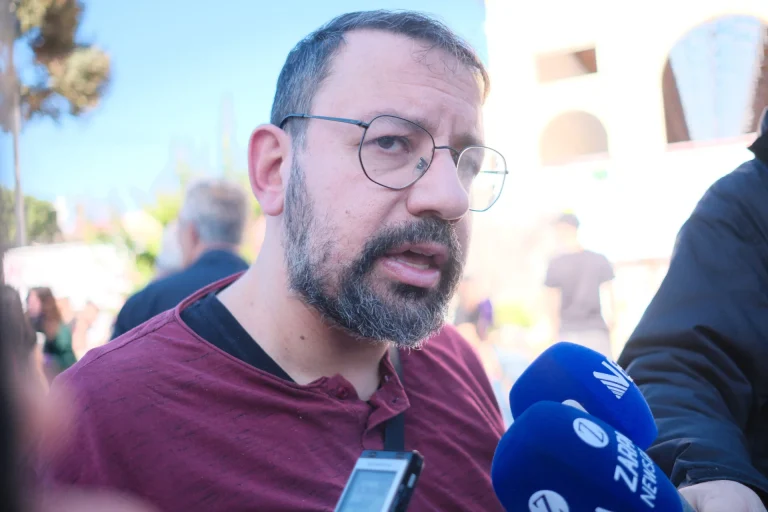 Δραματικά στοιχεία από τον πρόεδρο της ΕΛΜΕ Χανίων, Χρήστο Μπέλμπα για το ζήτημα της στέγασης των αναπληρωτών – Πρόταση για άμεση λύση μέσω αξιοποίησης κλειστών ξενοδοχειακών μονάδων