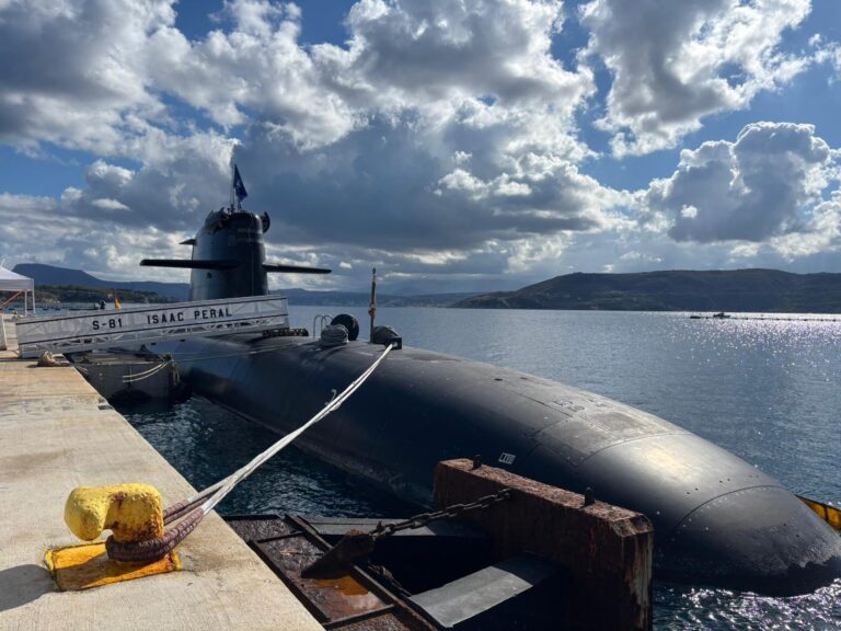 Στη Σούδα το νέο ισπανικό υποβρύχιο S-81