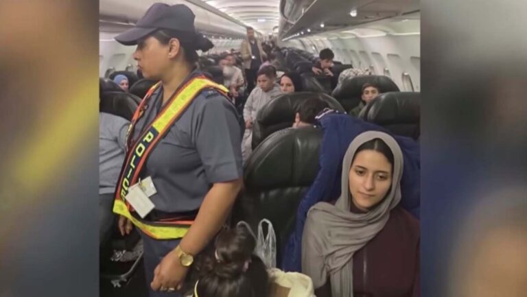 Μυστήριο με τη μεταφορά Παλαιστινίων στη Νότια Αφρική και τη ΜΚΟ “φάντασμα”