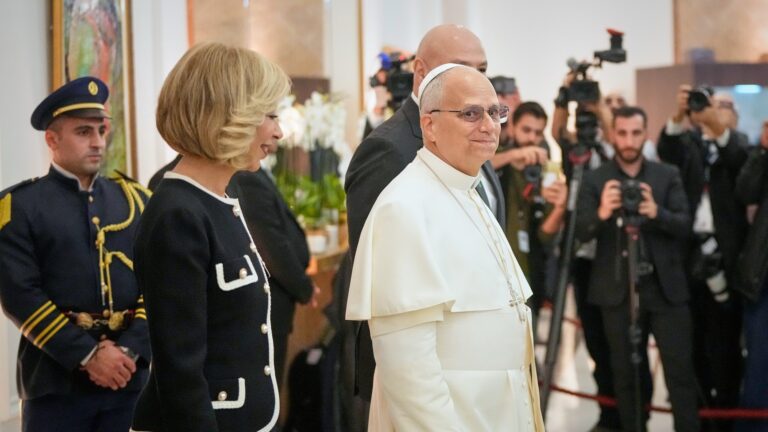 Πάπας Λέων ΙΔ: «Ένα παλαιστινιακό κράτος είναι η “μοναδική” λύση στη σύγκρουση με το Ισραήλ»