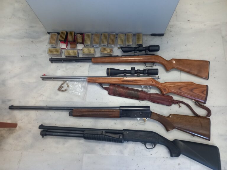 Χανιά: Σύλληψη 41χρονου στα Σφακιά για παράνομο οπλισμό – «Βαρύ» οπλοστάσιο εντόπισε η ΕΛ.ΑΣ.