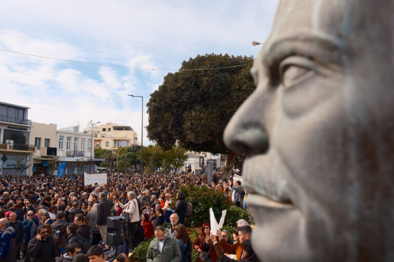 Χανιά: Συλλαλητήριο μνήμης και διαμαρτυρίας για τα τρία χρόνια από την τραγωδία των Τεμπών