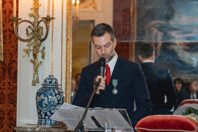 Ιππότης του Τάγματος των Τεχνών και των Γραμμάτων ο Χρήστος Μαρκογιαννάκης
