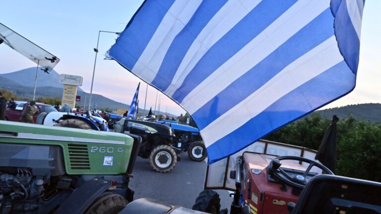 SOS για την ελληνική ύπαιθρο: «Γερνάμε, φτωχοποιούμαστε και μένουμε χωρίς διάδοχη κατάσταση»