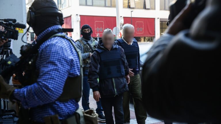 Βίος και πολιτεία του «Έλληνα Εσκομπάρ»: Οι σχέσεις με το καρτέλ Μεδεγίν και τα μπες-βγες στη φυλακή