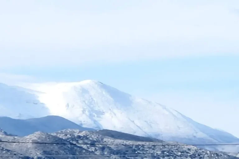Κρήτη: Λευκός κλοιός στα ορεινά μετά την κακοκαιρία «Byron» – Χιόνια σε Ψηλορείτη και Δίκτη