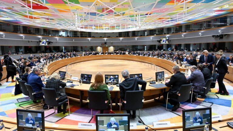 Καμπανάκι Κομισιόν για ακρίβεια: Επιστροφή σε ανοδικές τάσεις, κόκκινο για τρόφιμα, στέγαση, ενέργεια, υγεία