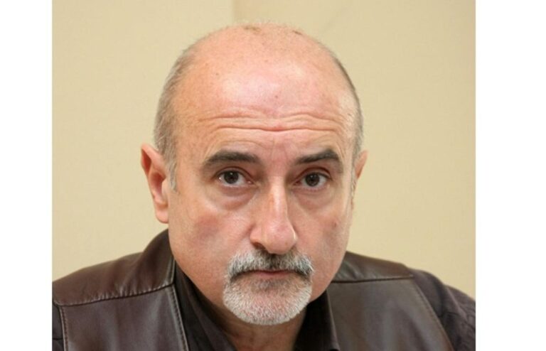 Βαρύ πένθος για την απώλεια του Μανώλη Κουμαντάκη – “Βροχή” τα συλλυπητήρια μηνύματα