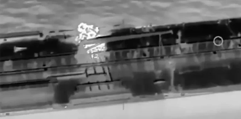 Κρήτη: Ουκρανική επίθεση σε ρωσικό πετρελαιοφόρο νότια της Κρήτης – Πρώτο χτύπημα εκτός Ρωσίας και Ουκρανίας | Βίντεο