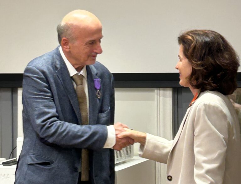 Παρασημοφόρηση Καθηγητή – Ακαδημαϊκού Κωνσταντίνου Ζοπουνίδη