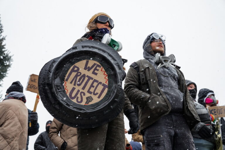Ακραία πόλωση στις ΗΠΑ: Η συντριπτική πλειοψηφία των Δημοκρατικών καταδικάζει και θέλει κατάργηση της ICE, συντριπτική υπέρ της ICE οι Ρεπουμπλικάνοι