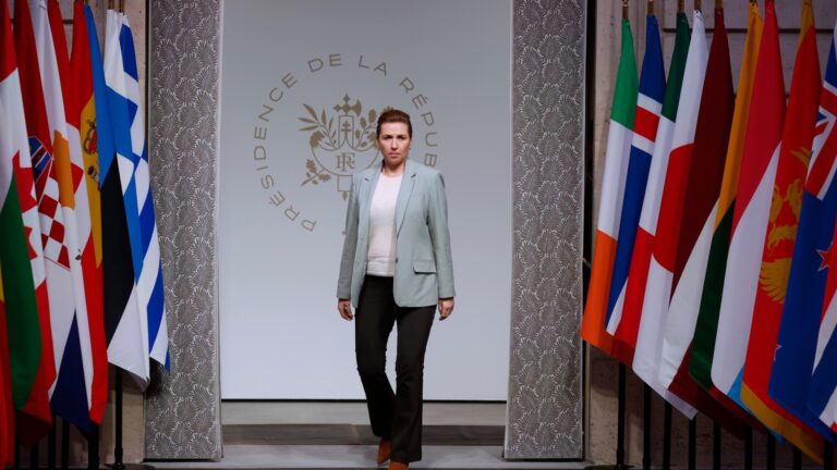 Γροιλανδία: Συνάντηση Δανίας με αμερικανικό Κογκρέσο – «Τα ευρωπαϊκά στρατεύματα δεν αλλάζουν τα σχέδια Τραμπ», λέει ο Λευκός Οίκος