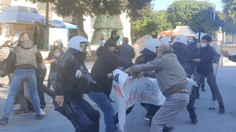 Κατάληψη Rosa Nera: Να πέσει το σαθρό κατηγορητήριο – Αλληλεγγύη στους 8!