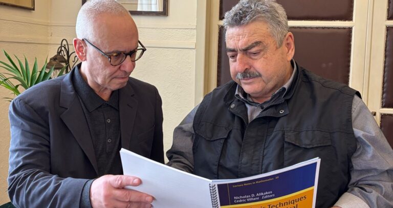 Συνάντηση του Αντιπεριφερειάρχη Χανίων με τον καλλιτεχνικό διευθυντή του Festum π – Το φεστιβάλ ριζώνει στην Κρήτη