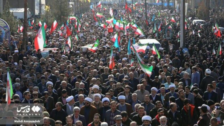 Ιράν: Τουλάχιστον 5.000 οι νεκροί από τις διαδηλώσεις, σύμφωνα με αξιωματούχο – «Το Ισραήλ εξοπλίζει διαδηλωτές»