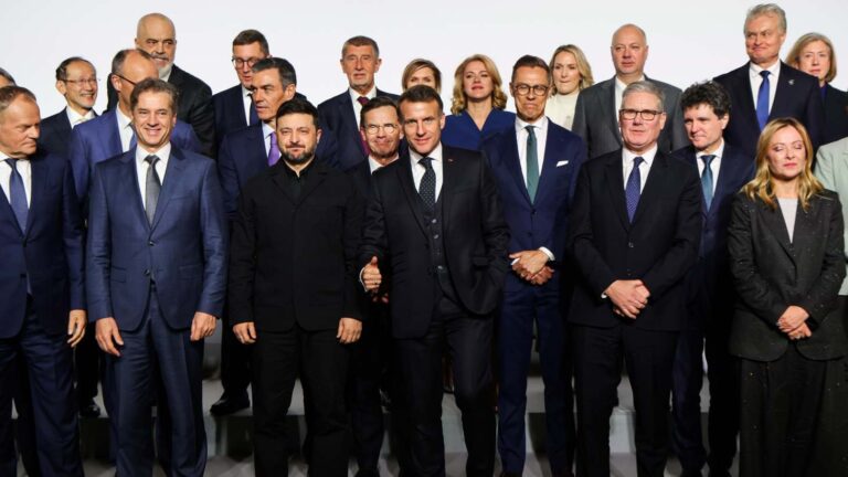 Παρίσι: Συμφωνία Μακρόν, Στάρμερ και Ζελένσκι για εγγυήσεις ασφαλείας στην Ουκρανία