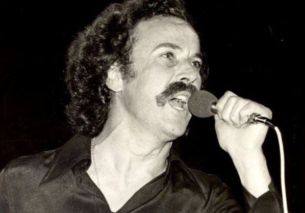 “Αν ξυπνήσεις, μονομιάς, θα έρθει ανάποδα ο ντουνιάς…”: 40 χρόνια από τον θάνατο του αρχάγγελου της Κρήτης, Νίκου Ξυλούρη | Σπάνιο φωτογραφικό υλικό και βίντεο