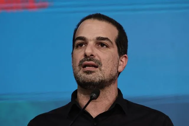 Σακελλαρίδης: Η κυβέρνηση μετατρέπει τα ελληνικά ύδατα σε νεκροταφεία