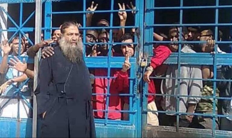 Όταν οι Γερμανοί έχουν αγοράσει τον μισό Βάμο και τις Καλύβες, δεν υπάρχει πρόβλημα, μας φταίνε οι “εισβολείς”