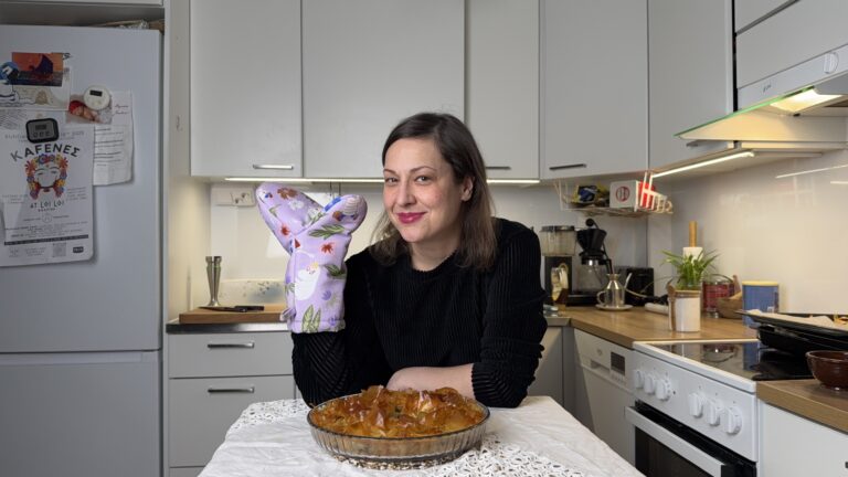 Δύο πατρίδες, μία κουζίνα: Το ταξίδι της Χανιώτισσας σεφ Αΐνο Μαυριγιαννάκη από την Ελλάδα της κρίσης στα pop-up εστιατόρια της Φινλανδίας