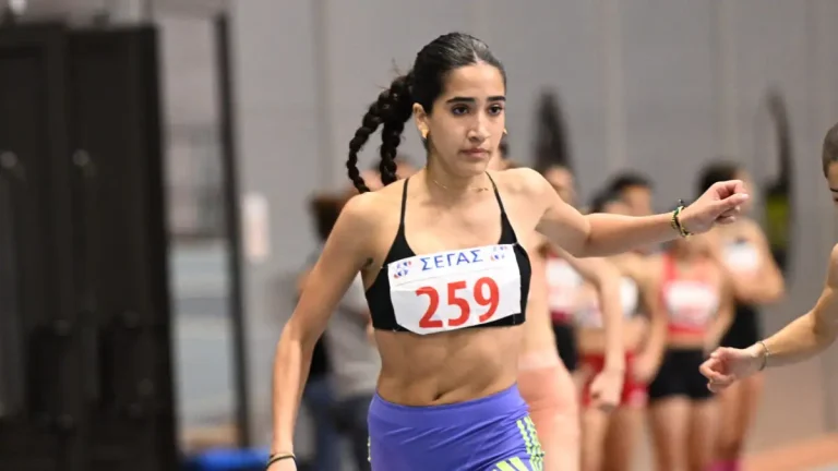 Η κόρη του Κώστα Μπακογιάννη, Δανάη – Θεοδώρα, έκανε πανελλήνιο ρεκόρ Κ18 στα 60 μ. εμπόδια