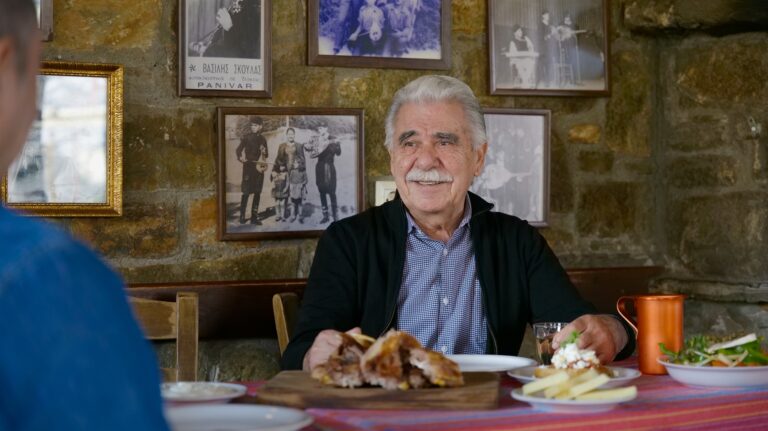 Βασίλης Σκουλάς: Αν δεν ήμουν μουσικός, θα ήμουν βοσκός