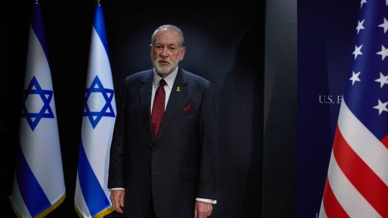 Αμερικανός πρέσβης στο Ισραήλ: «Θα ήταν μια χαρά» αν το Ισραήλ τα έπαιρνε όλα στη Μέση Ανατολή – «Έχει “βιβλικό δικαίωμα”»