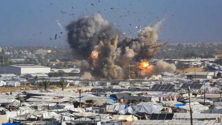 Στους 32 οι νεκροί από ισραηλινά πλήγματα στη Γάζα