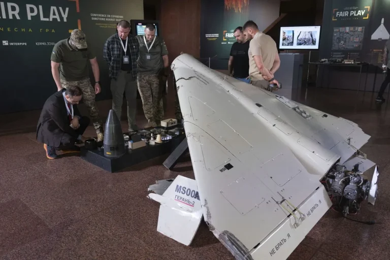 Αποκάλυψη Axios: Ο Τραμπ έριξε “πόρτα” στα anti-drone του Ζελένσκι για το Ιράν