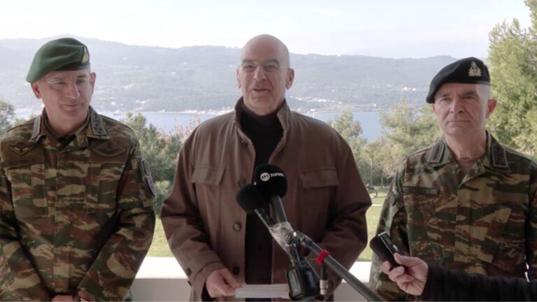 Νίκος Δένδιας: «Δεν θα εμπλακούμε κατά του Ιράν, δεν κινδυνεύει η Σούδα»