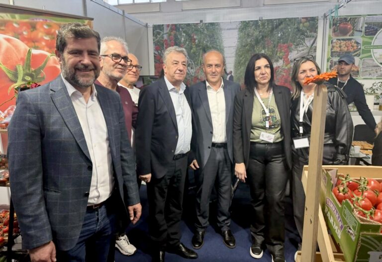 Δέσμευση Σταύρου Αρναουτάκη για χρηματοδότηση εκθεσιακού κέντρου στην Ιεράπετρα