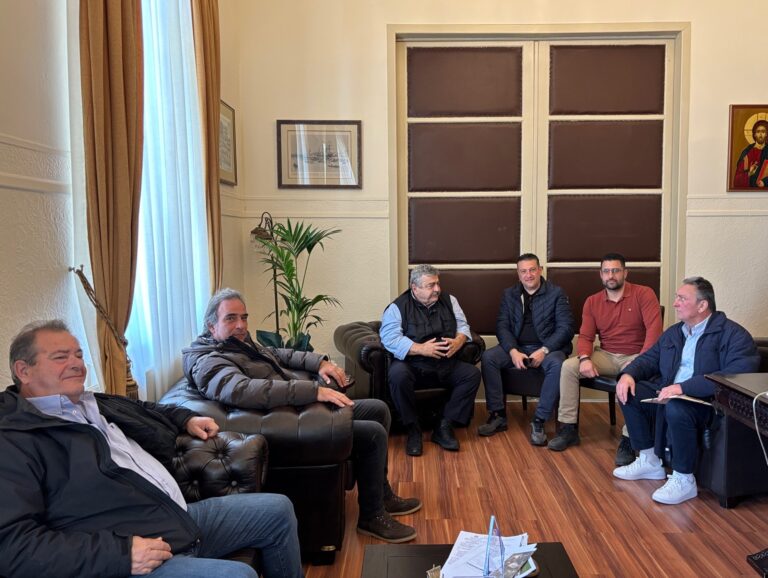 Συνάντηση Καλογερή με ΤΟΕΒ Δυτικού Αποκόρωνα για τα προβλήματα αρδευτικού νερού