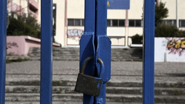 Κακουργηματικές διώξεις στους τρεις ανήλικους για την έκρηξη σε προαύλιο σχολείου του Ηρακλείου