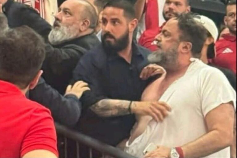 Εισαγγελική έρευνα για τον καβγά Μαρινάκη με Δημητριάδη – Μαρινάκης: «Ενώ θα έπρεπε ο Δημητριάδης να είναι φυλακή για τις υποκλοπές, συνοδεύεται από 10 ΕΚΑΜίτες»