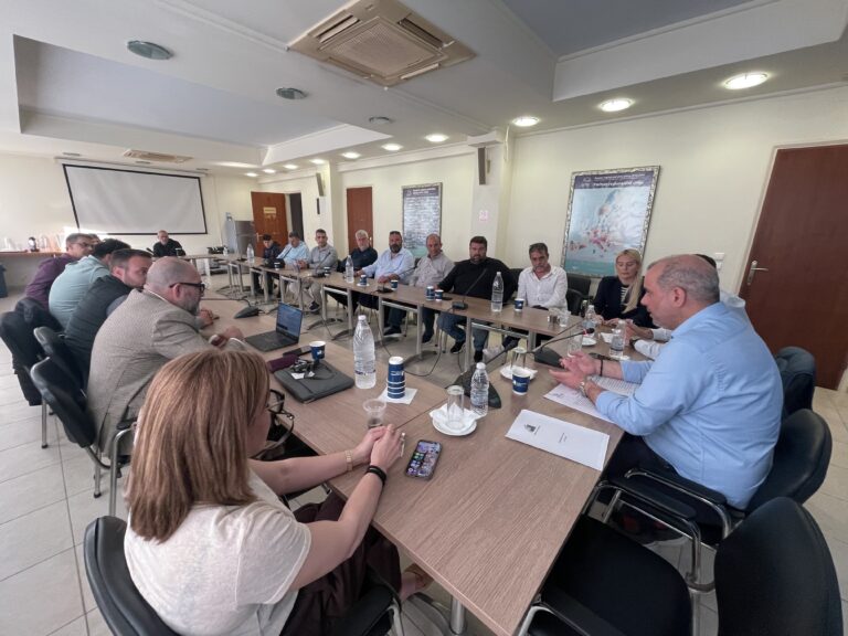 Το Επιμελητήριο Χανίων ζητά πρωτοβουλία διαλόγου μεταξύ Υπουργείου Τουρισμού και Fraport Greece με σκοπό την έκτακτη μείωση των τελών και φόρων των αεροδρομίων