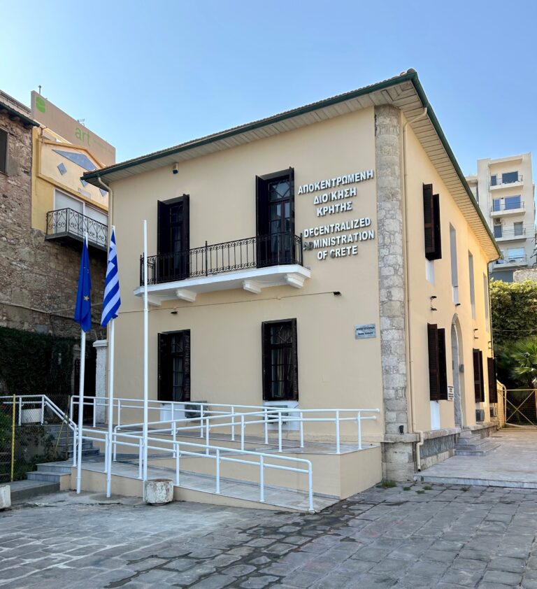 Εκδόθηκε η απόφαση για τα 192 σημεία ελέγχου των υδάτων κολύμβησης στην Κρήτη για το 2026