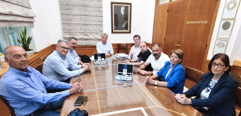 Δωρεά δύο φορητών ανιχνευτών φλεβών από την Περιφέρεια Κρήτης στα νοσοκομεία ΠΑΓΝΗ και Βενιζέλειο