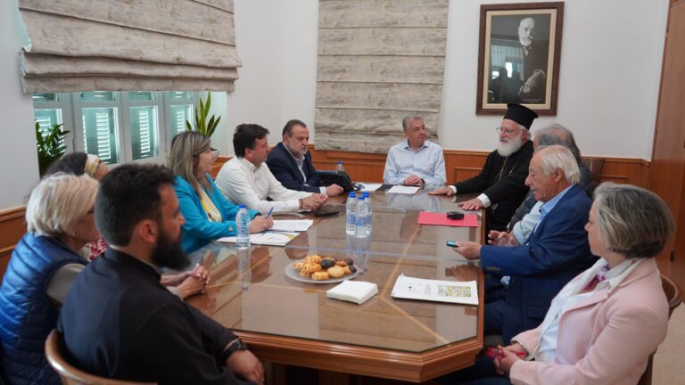 Υπογράφηκε η σύμβαση για την αποκατάσταση του Καθεδρικού Ναού Αρκαλοχωρίου