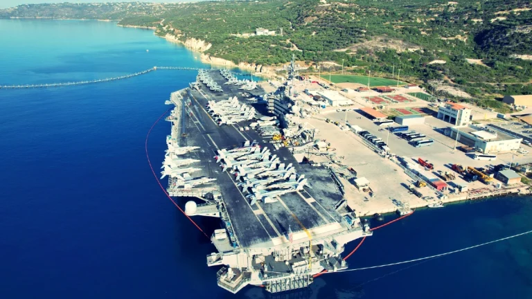 Μια βάση, μια ιστορία, ένα αίτημα: Να κλείσει η Σούδα