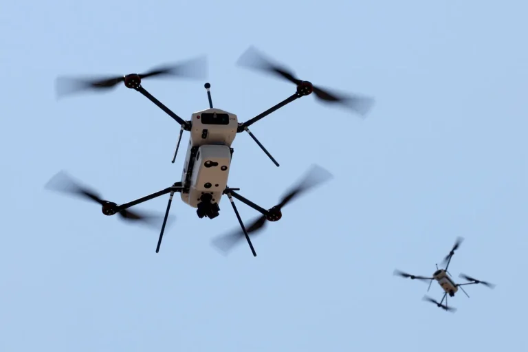 Φρίκη: Στο νότιο Λίβανο, ισραηλινά drones χρησιμοποιούν τον ήχο παιδιών που κλαίνε για να παρασύρουν αμάχους