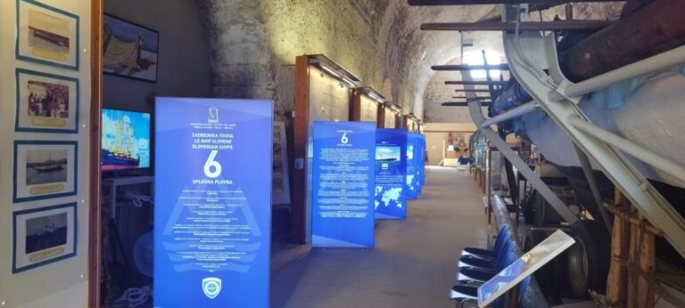 Χανιά: Εγκαινιάστηκε η έκθεση «Σλοβενικά πλοία» στο Νεώριο Moro από το Ναυτικό Μουσείο Κρήτης