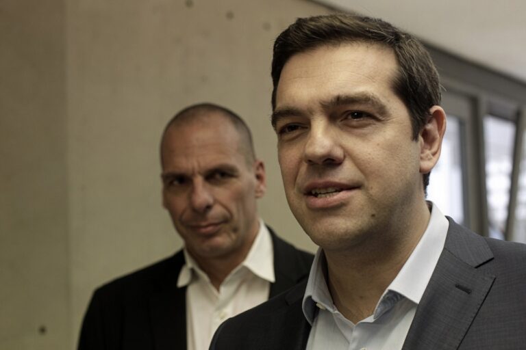 Γ. Βαρουφάκης για την ΕΛΑΣ του Τσίπρα: Το σουφλέ δε μπορεί να φουσκώσει δύο φορές – Να συγκυβερνήσουν Μητσοτάκης, Ανδρουλάκης, Τσίπρας