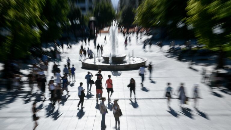 «Φύλλο και φτερό» 8.650 πόθεν έσχες: Κενές δηλώσεις έκρυβαν εκατομμύρια – Στο στόχαστρο γιατροί, δημοσιογράφοι, πανεπιστημιακοί και πολεοδόμοι