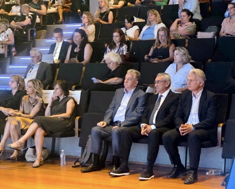 Αρναουτάκης: «Οι Περιφέρειες δεν πρέπει να μένουν στο περιθώριο της διαχείρισης των ευρωπαϊκών κονδυλίων»